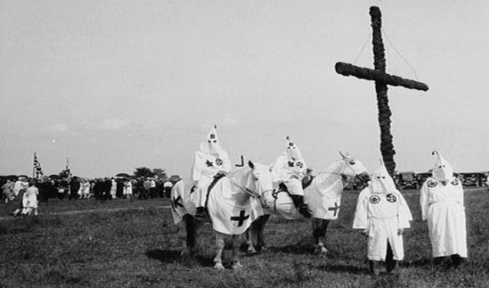 El grupo de descendientes escoceses que fundaron un club social llamado ‘Ku Klux Klan’